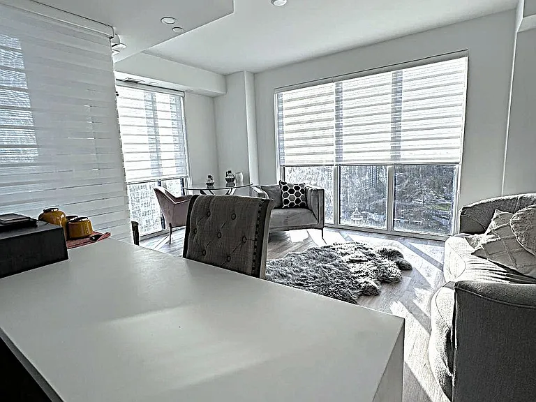 370 Martha St #1710 — Photo 11