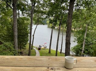 753 Saint Gallen Woods Dr, Innsbrook, MO 63390