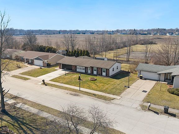5th image of 6912 Selkirk Dr