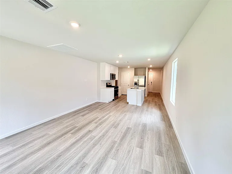 11627 Ruffian Dr — Photo 5