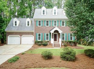 319 Parkmeadow Dr, Cary, NC 27519