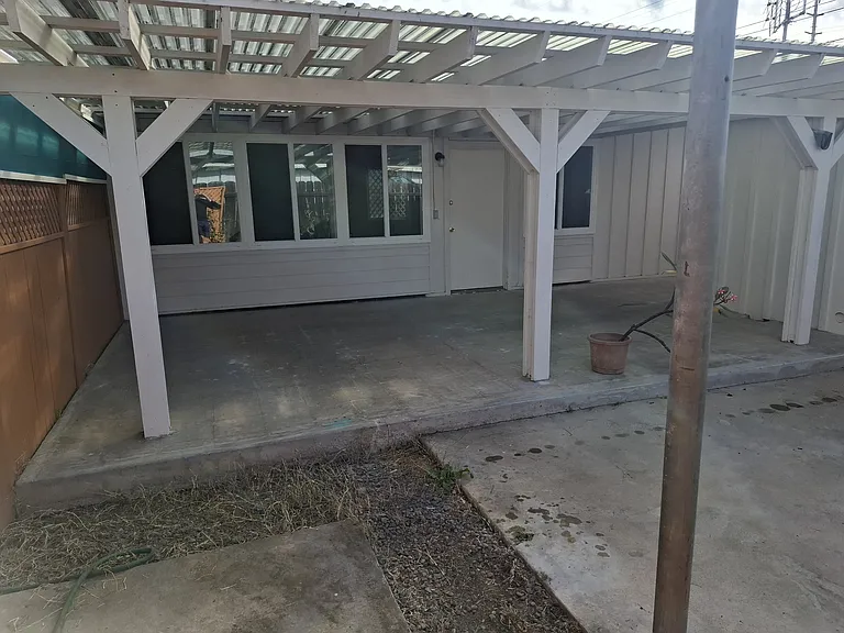 3722 Conrad Ave — Photo 5