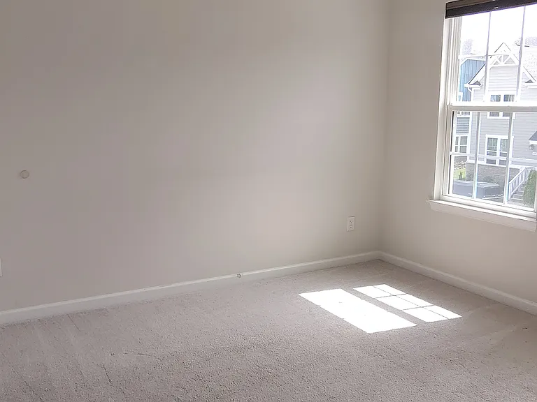 1030 Oglethorpe Dr — Photo 14