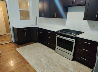 165 Danforth Ave #2F, Jersey City, NJ 07305