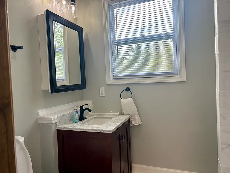 4 Schwan Pl — Photo 5