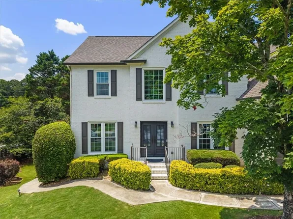 255 Fieldstone Ct, Alpharetta, GA 30009