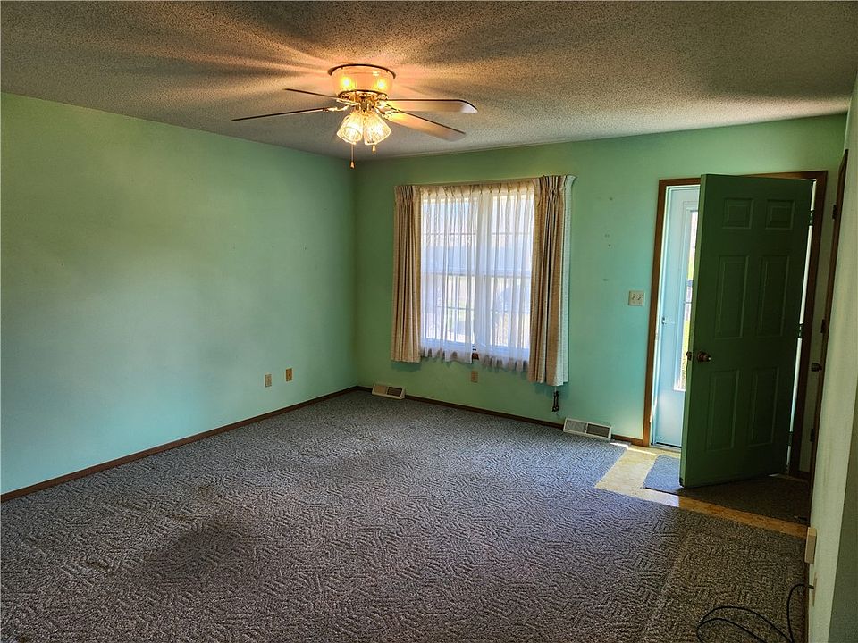 2nd image of 407 S Jefferson St