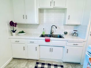 914 E Imperial Ave APT 1, El Segundo, CA 90245