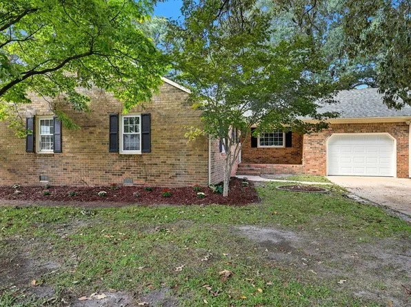 2230 Haywood Ave, Chesapeake, VA 23324