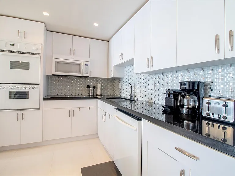 19370 Collins Ave #902 — Photo 7