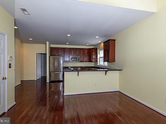 3rd image of 35494 Copper Dr S #60B