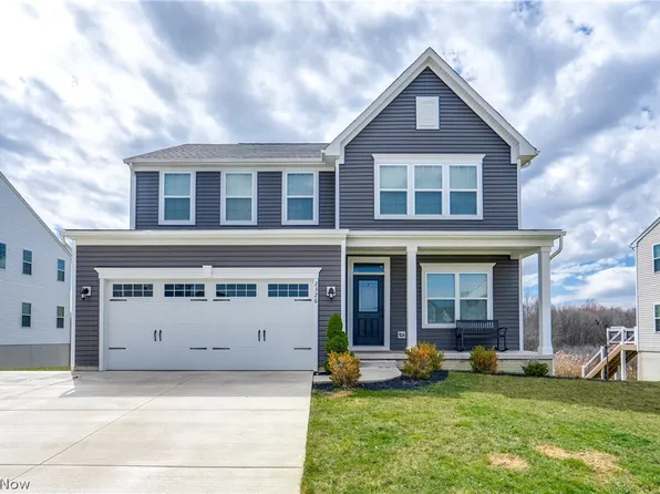 2326 Orchard Cir, Ravenna, OH 44266