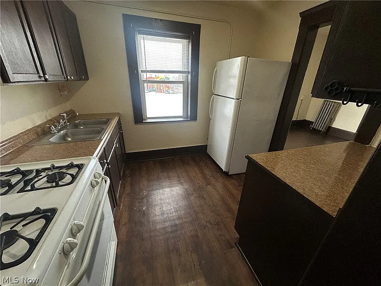 3074 W 25th St #11 — Photo 6