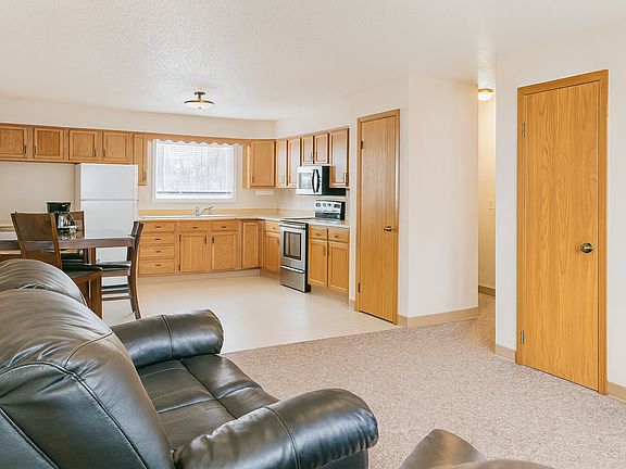 2nd image of 1117 Expansion Dr #3