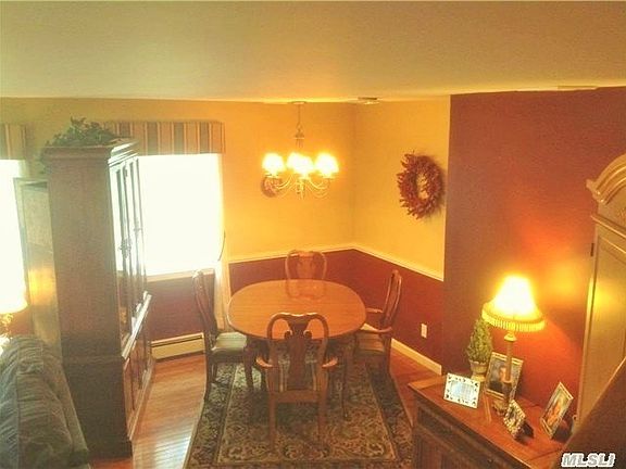 3rd image of 19 Smith St