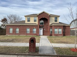 7834 Wolfield Ln, Houston, TX 77071