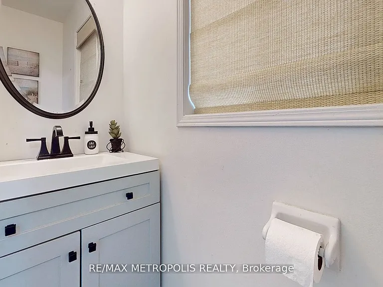 1505 Pennel Dr #UPPER — Photo 22