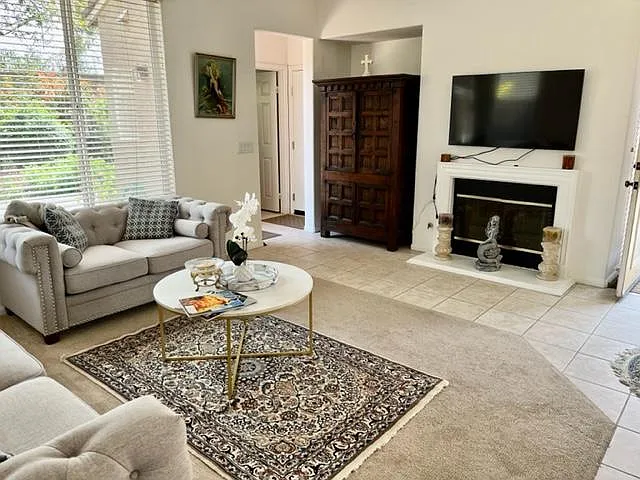 6621 Rancho Del Acacia Way — Photo 2