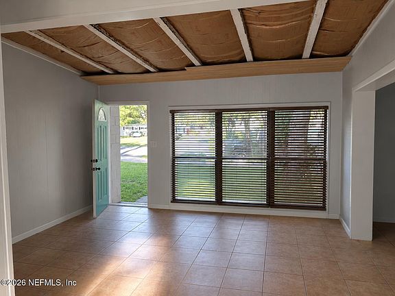 4th image of 1619 SUNSET Drive