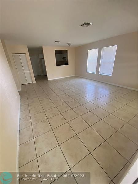 1st image of 1010 NW 3rd Ave