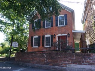 60 Woodlawn Ave, Saratoga Springs, NY 12866
