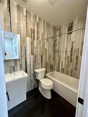 Rented by Aron Fried, LREB | media 20