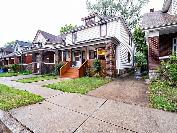 2nd image of 169 Bridge Ave #169