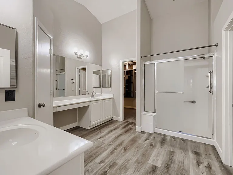 4407 Golden Palomino Ln — Photo 11