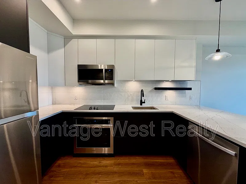 1 bed, 1.0 bath, 444 sqft, $1,650 — Photo 4