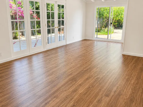 20617 Archwood St, Winnetka, CA 91306