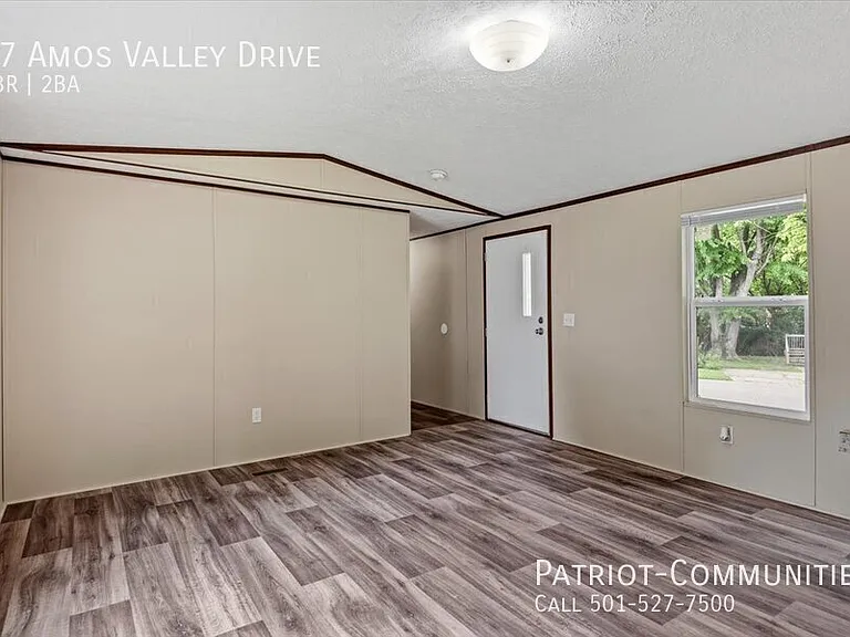27 Amos Valley Dr — Photo 8