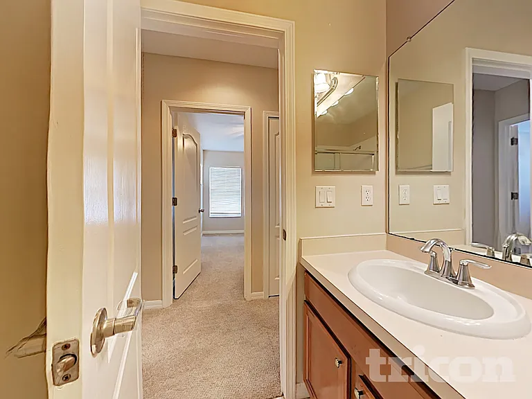 7524 Maroon Peak Dr — Photo 15