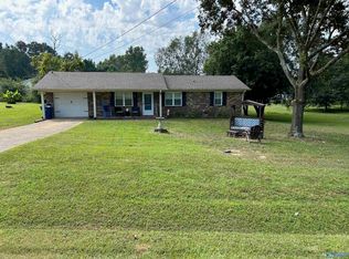 136 Riversight Dr, Altoona, AL 35952