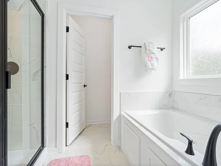 Holly BTR Homes — Photo 15