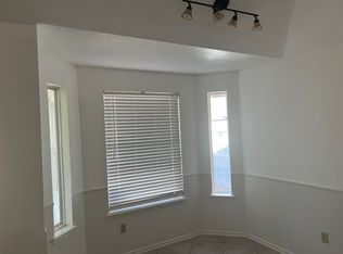613 Golden Eagle Dr, Norman, OK 73072