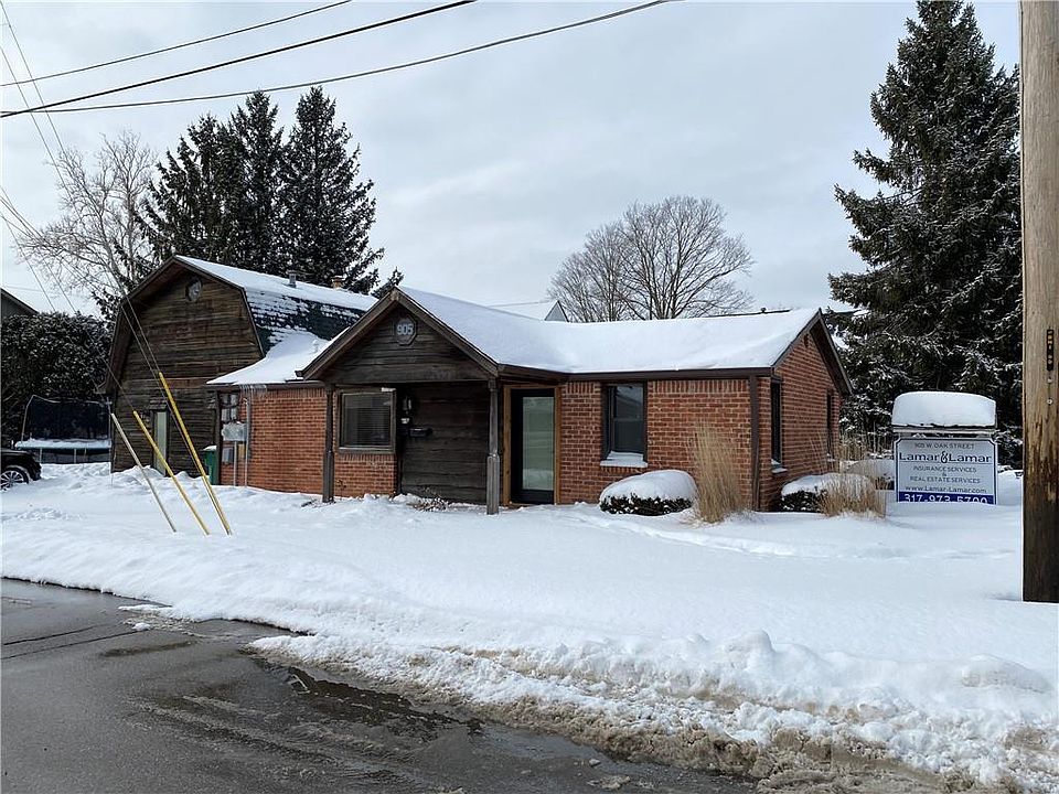 1st image of 905 W Oak St