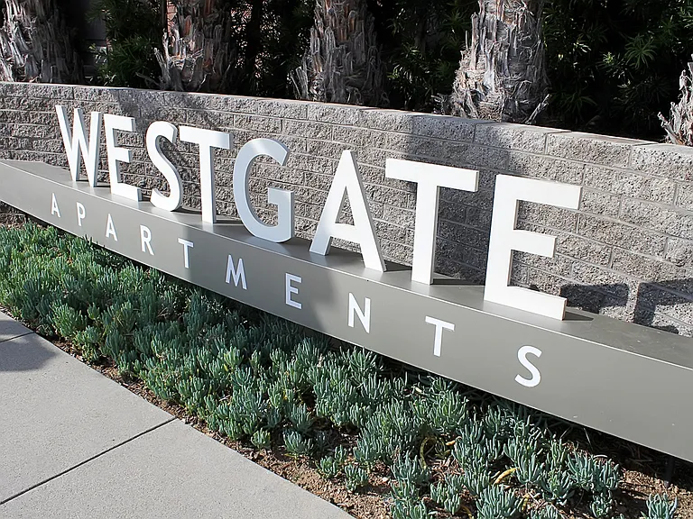Westgate Apartments — Photo 34