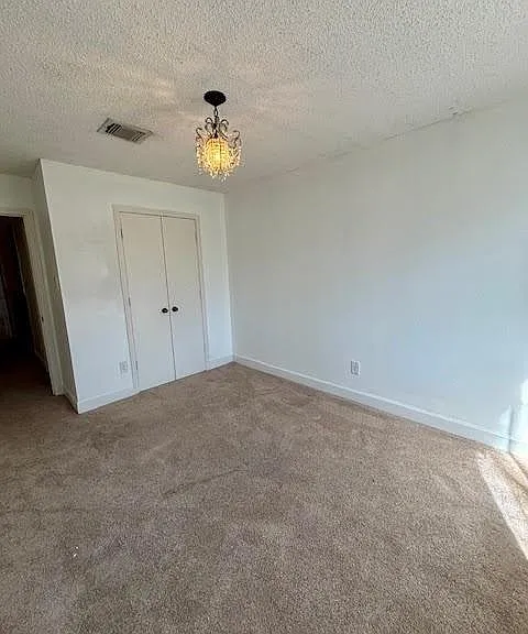 2 Purpletop Ct — Photo 15