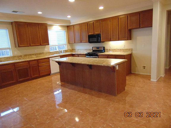 3rd image of 31257 Eastridge Ave
