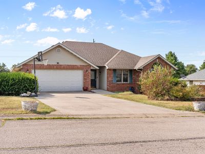328 Driftwood Drive, Lebanon, MO, 65536