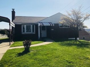 930 Emerson Dr, Brackenridge, PA
