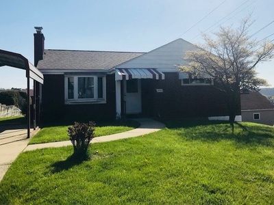 930 Emerson Dr, Brackenridge, PA, 15014