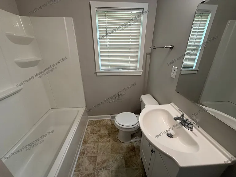 507 Lowdermilk St — Photo 8