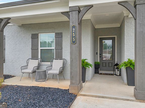 2nd image of 255 Sandhill Ln