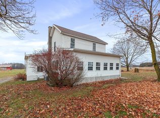 2711 Wheatland Rd, Pittsford, MI 49271