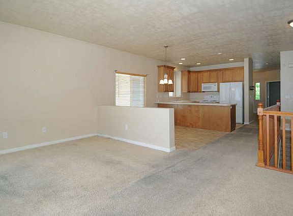 5th image of 4006 W Heidelberg Ln