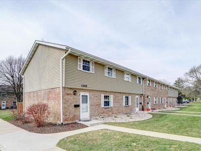 1305 Tompkins Dr #F, Madison, WI, 53716