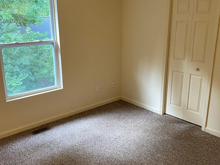1329 Fraternity Village Dr #1 — Photo 18