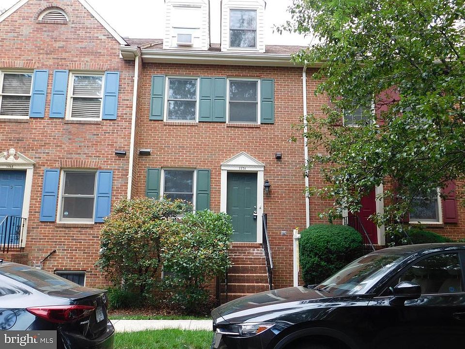 1st image of 1170 N Vermont St