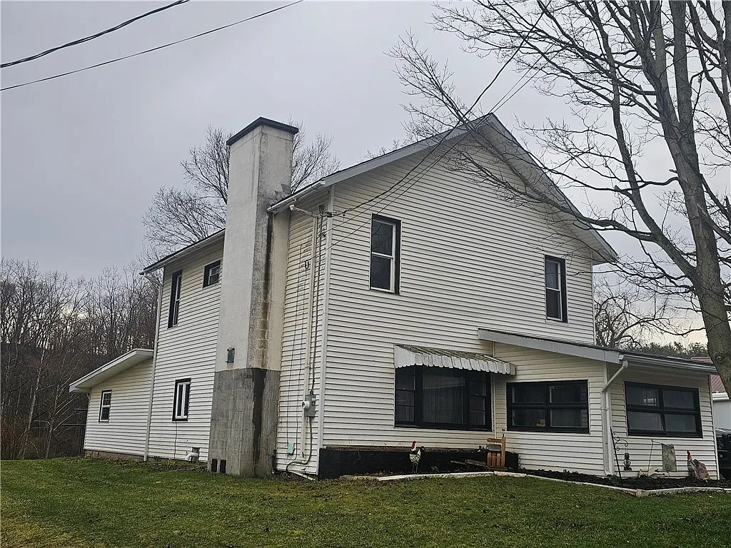 8119 Dutch Street Rd photo 1